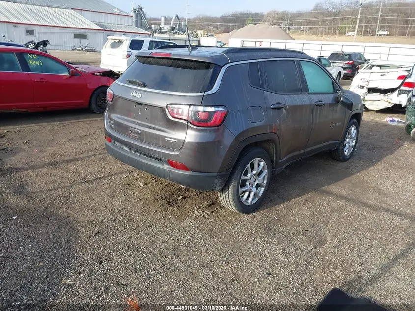 2024 JEEP COMPASS LATITUDE LUX FWD