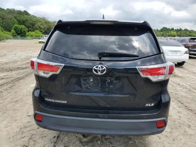 2016 TOYOTA HIGHLANDER XLE  
