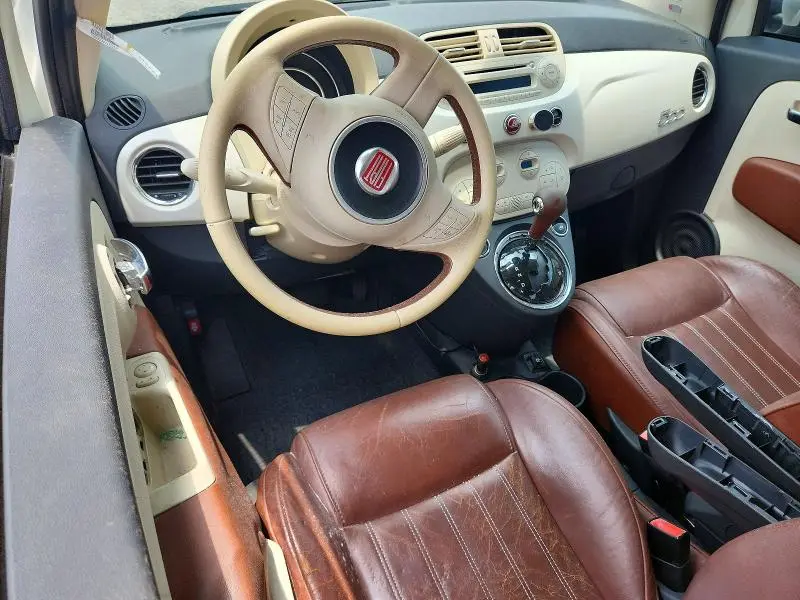 2015 FIAT 500 LOUNGE  