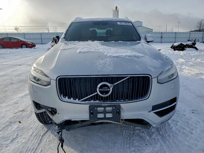 2018 VOLVO XC90 T6  