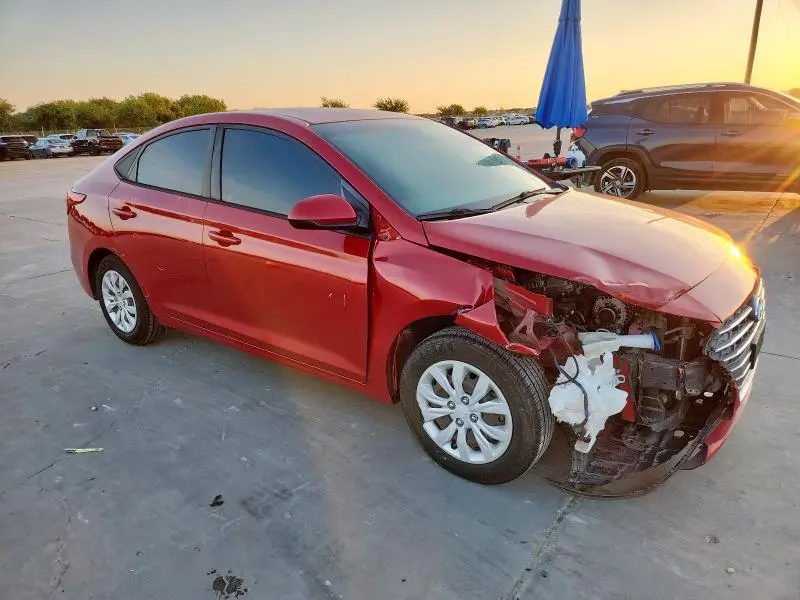 2019 HYUNDAI ACCENT SE  