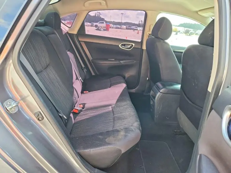 2018 NISSAN SENTRA SV  