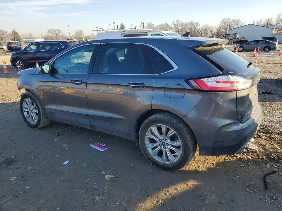 2022 FORD EDGE TITANIUM  