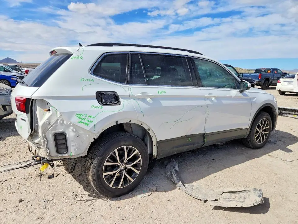 2019 VOLKSWAGEN TIGUAN SE  