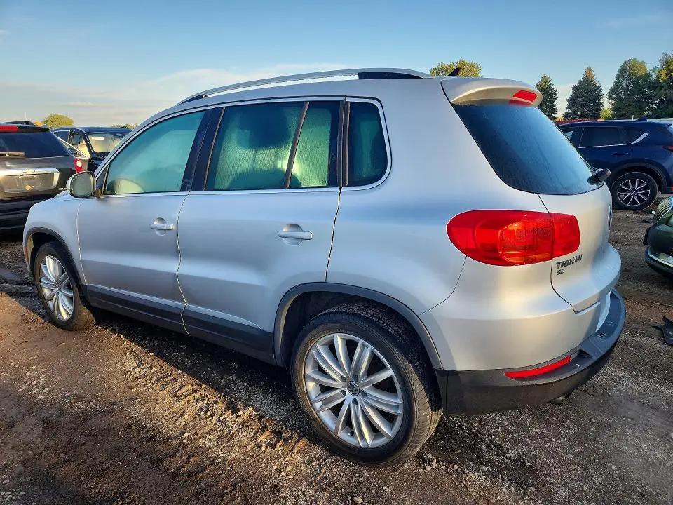 2016 VOLKSWAGEN TIGUAN S  