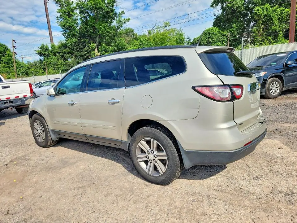 2016 CHEVROLET TRAVERSE LT  