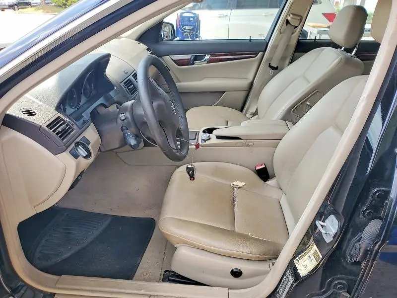 2011 MERCEDES-BENZ C 300 4MATIC  