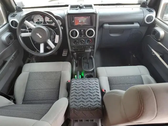 2010 JEEP WRANGLER UNLIMITED SAHARA  