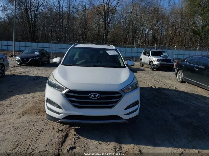 2016 HYUNDAI TUCSON SPORT