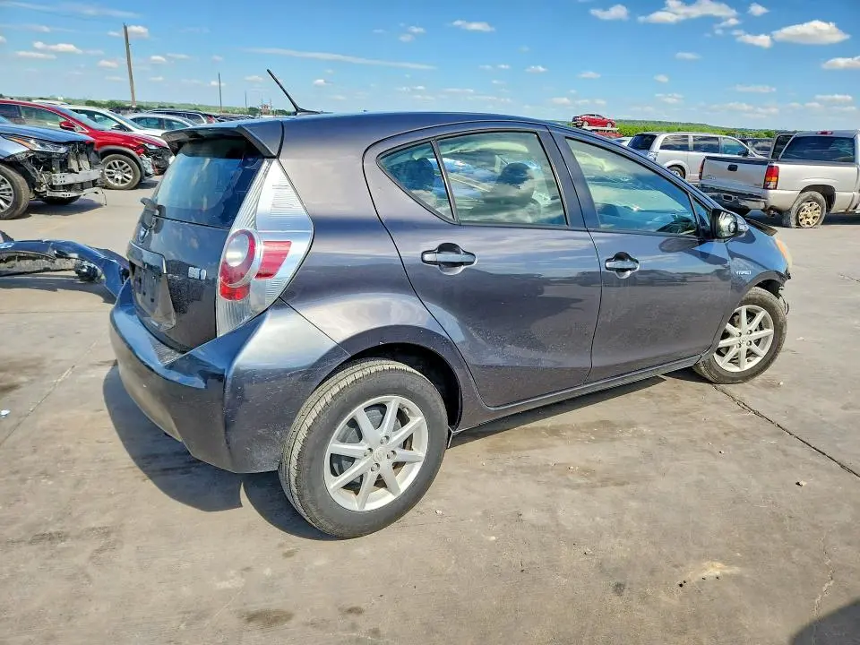 2013 TOYOTA PRIUS C FOUR  