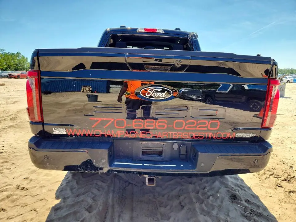 2024 FORD F150 XLT  