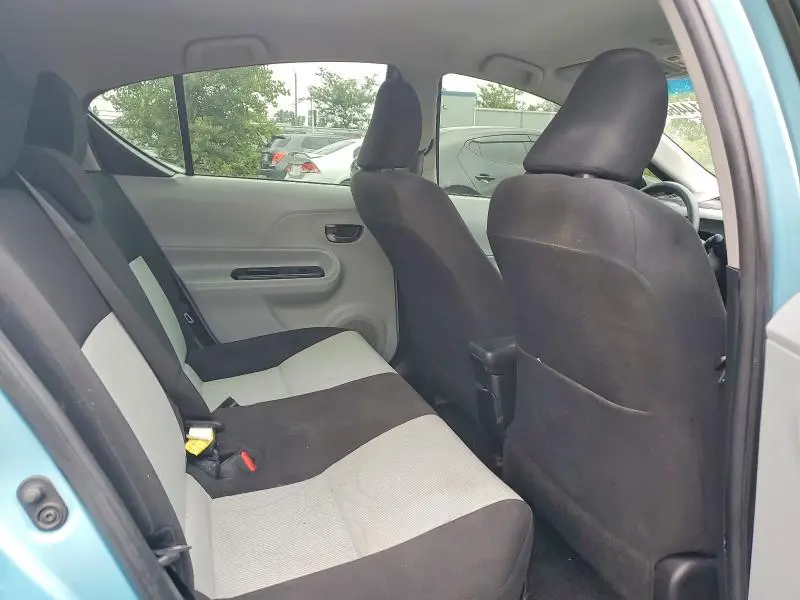 2013 TOYOTA PRIUS C ONE  
