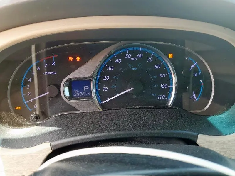 2012 TOYOTA SIENNA XLE  
