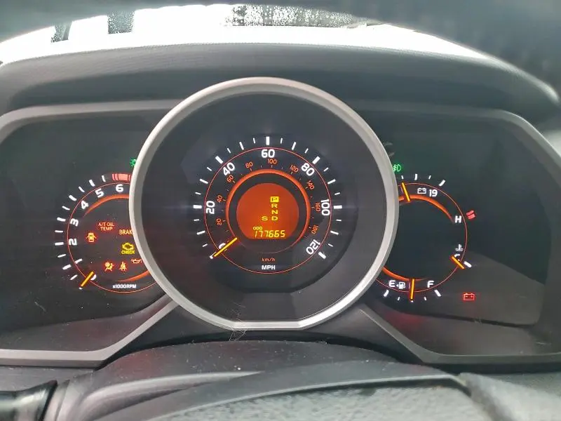 2013 TOYOTA 4RUNNER SR5  