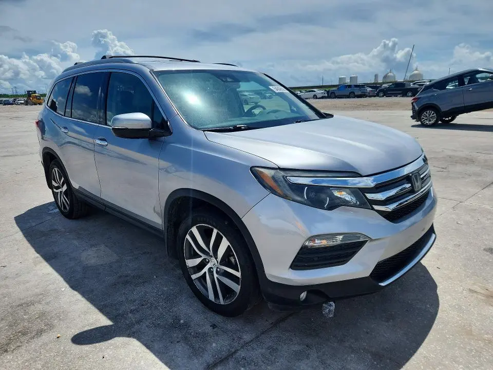 2018 HONDA PILOT ELITE  