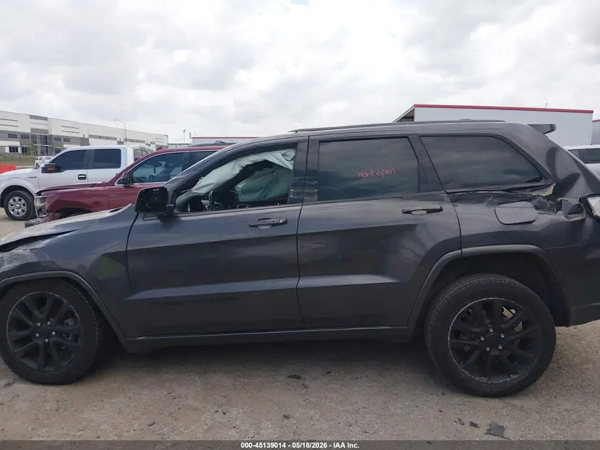 2017 JEEP GRAND CHEROKEE ALTITUDE 4X2