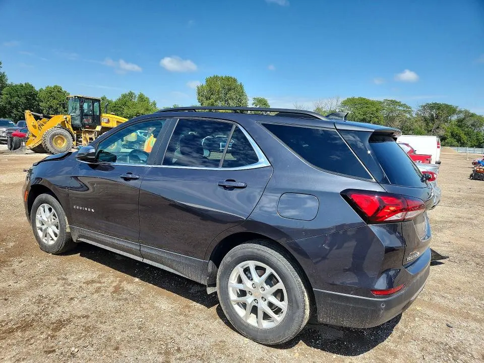 2022 CHEVROLET EQUINOX LT  