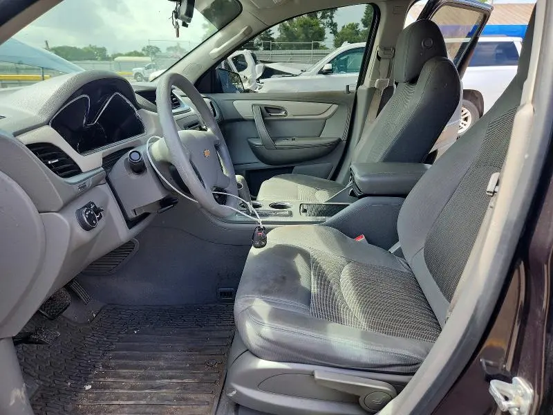 2017 CHEVROLET TRAVERSE LS  