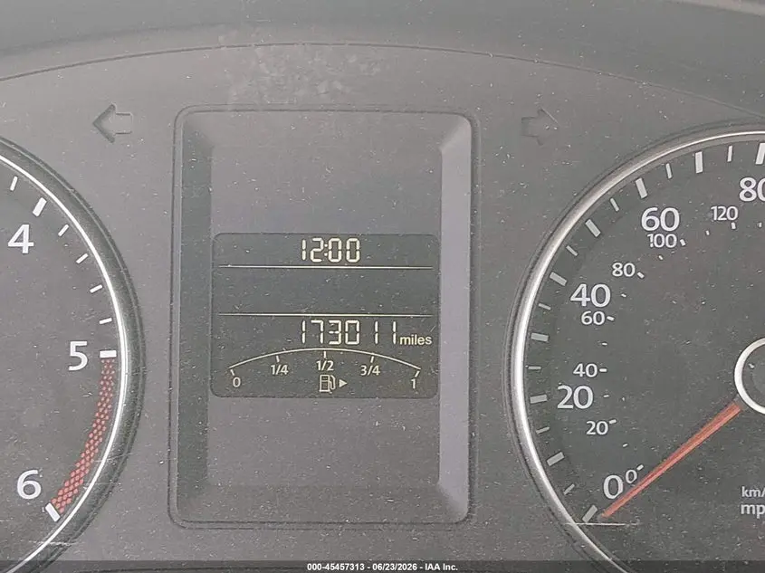 2013 VOLKSWAGEN JETTA 2.0L TDI
