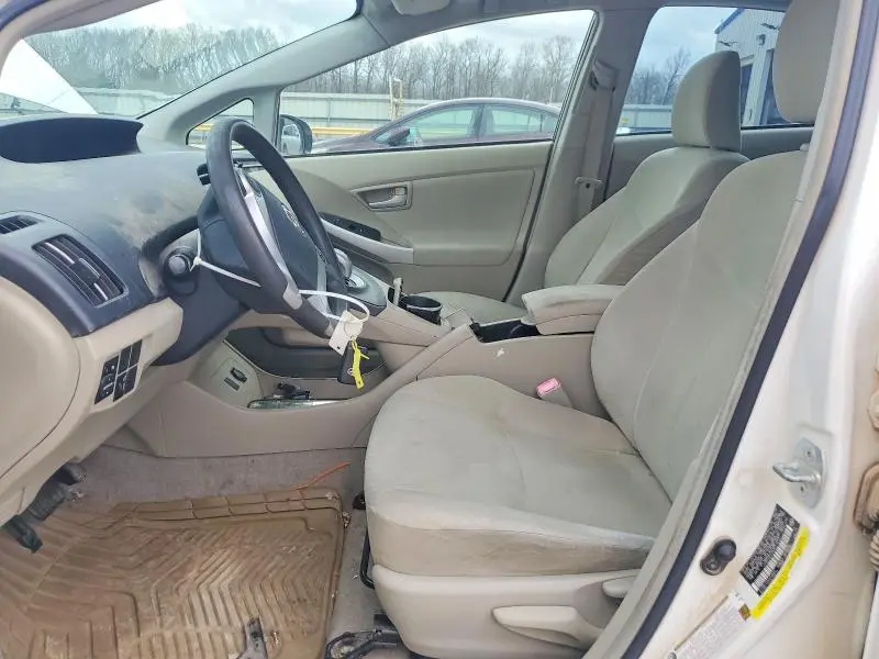 2010 TOYOTA PRIUS II  