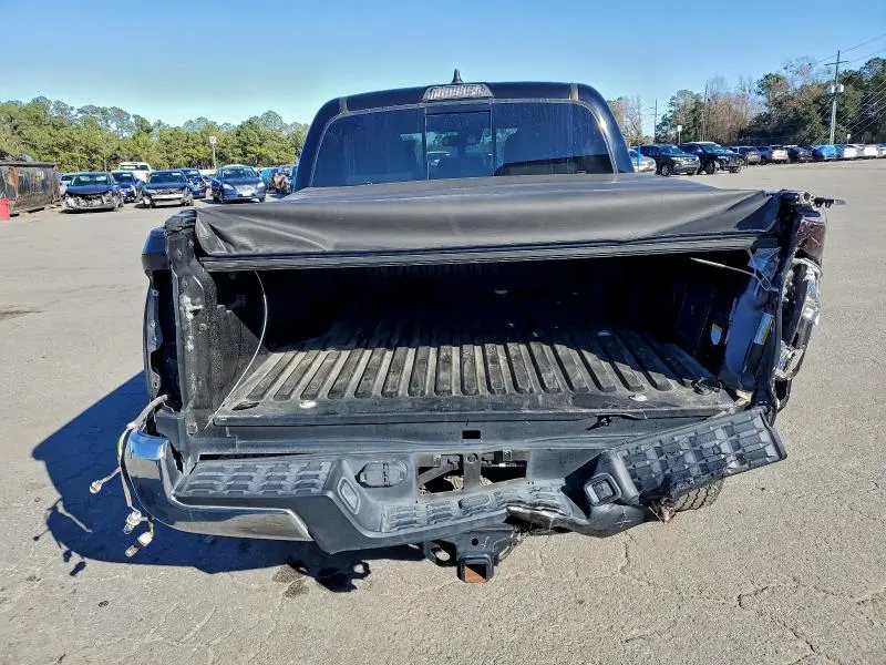 2022 TOYOTA TACOMA DOUBLE CAB  
