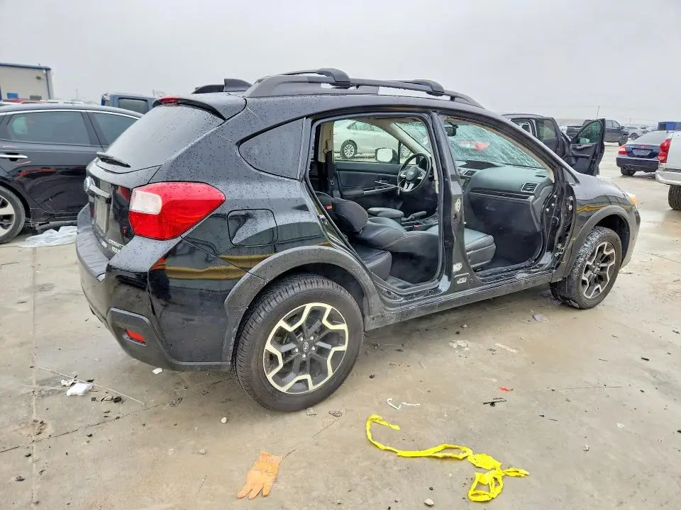 2017 SUBARU CROSSTREK LIMITED  