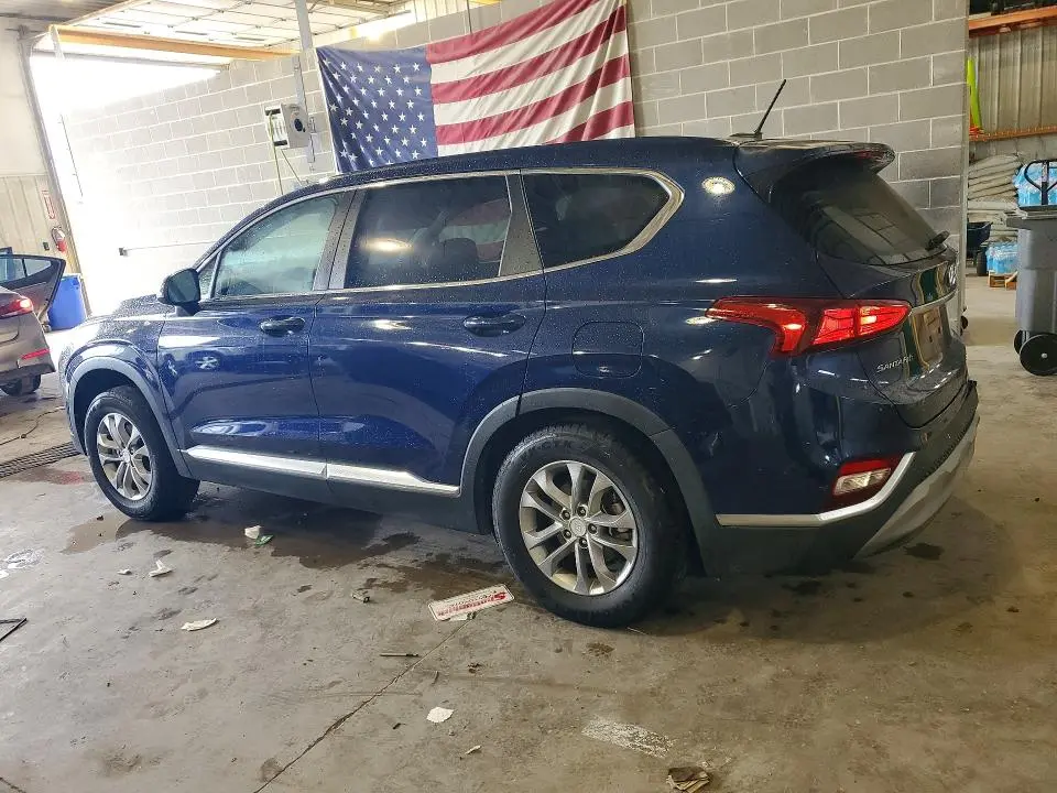 2019 HYUNDAI SANTA FE SE  