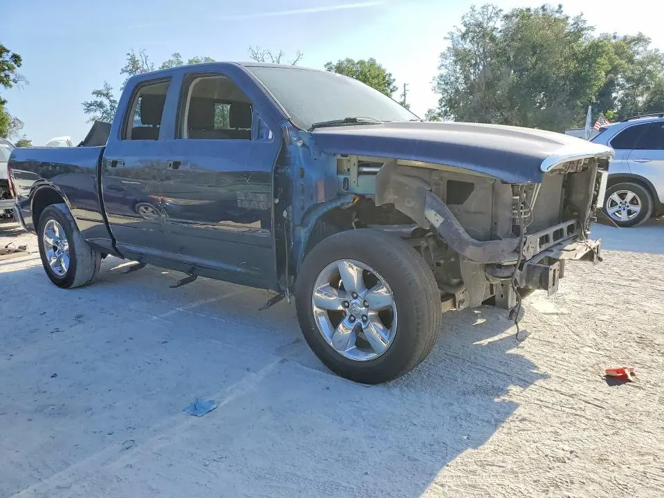 2014 RAM 1500 SLT  
