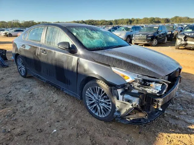 2023 KIA FORTE GT LINE  