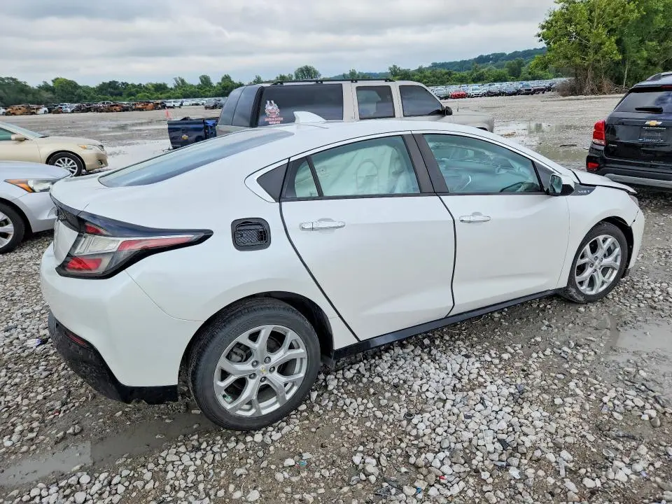 2016 CHEVROLET VOLT LTZ  