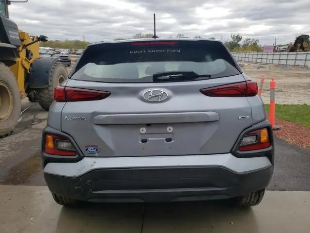 2021 HYUNDAI KONA SE  