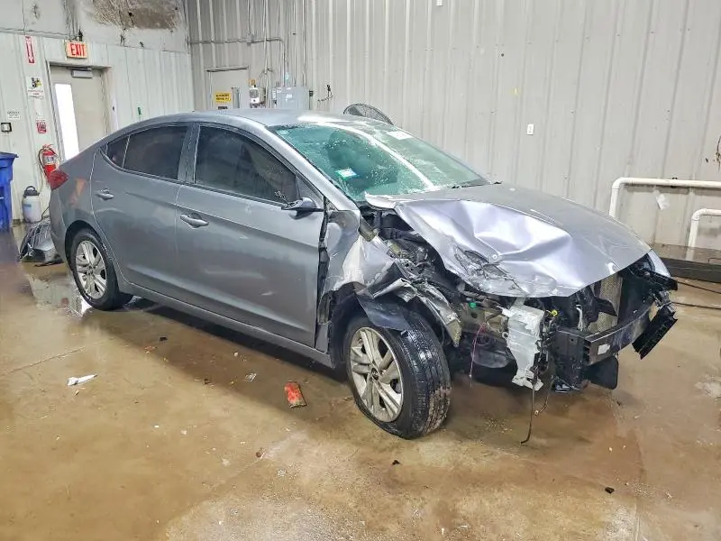 2019 HYUNDAI ELANTRA SEL  