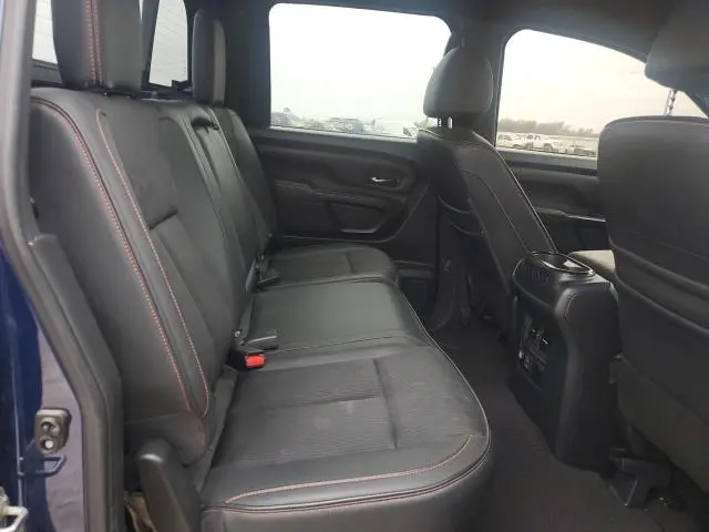2021 NISSAN TITAN SV  