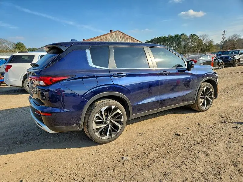 2024 MITSUBISHI OUTLANDER SE  