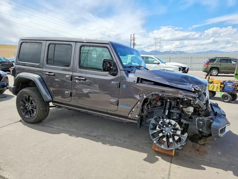 2025 JEEP WRANGLER SAHARA 4XE  