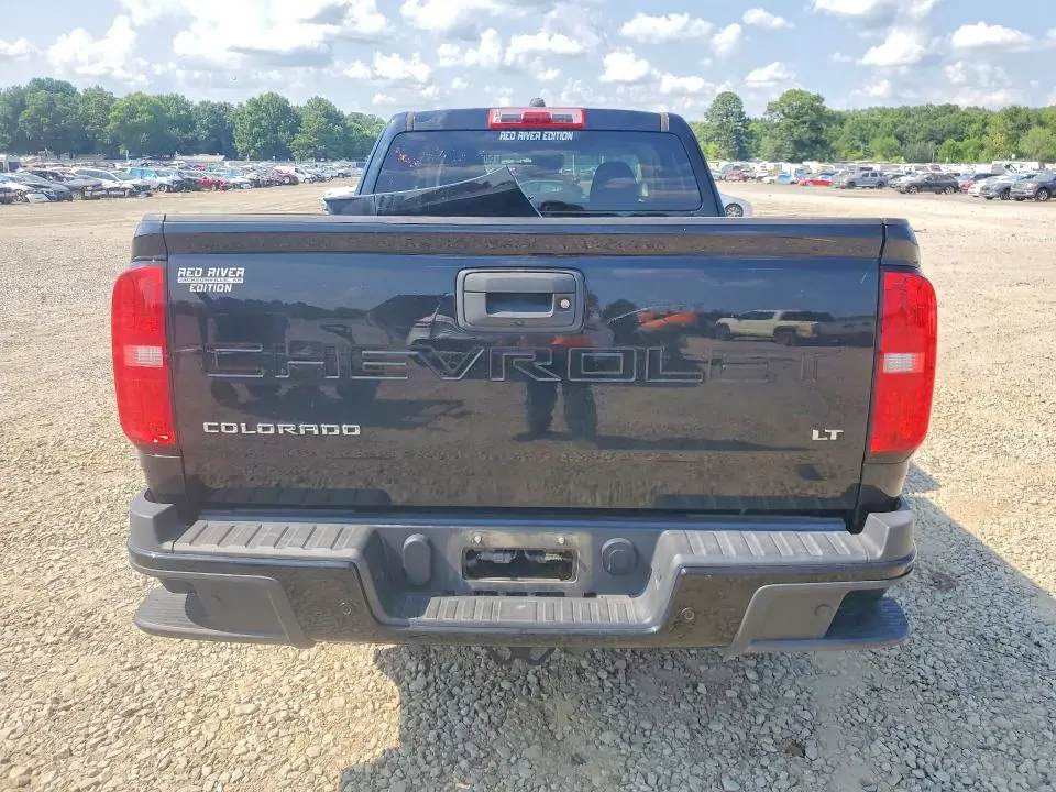 2022 CHEVROLET COLORADO LT  