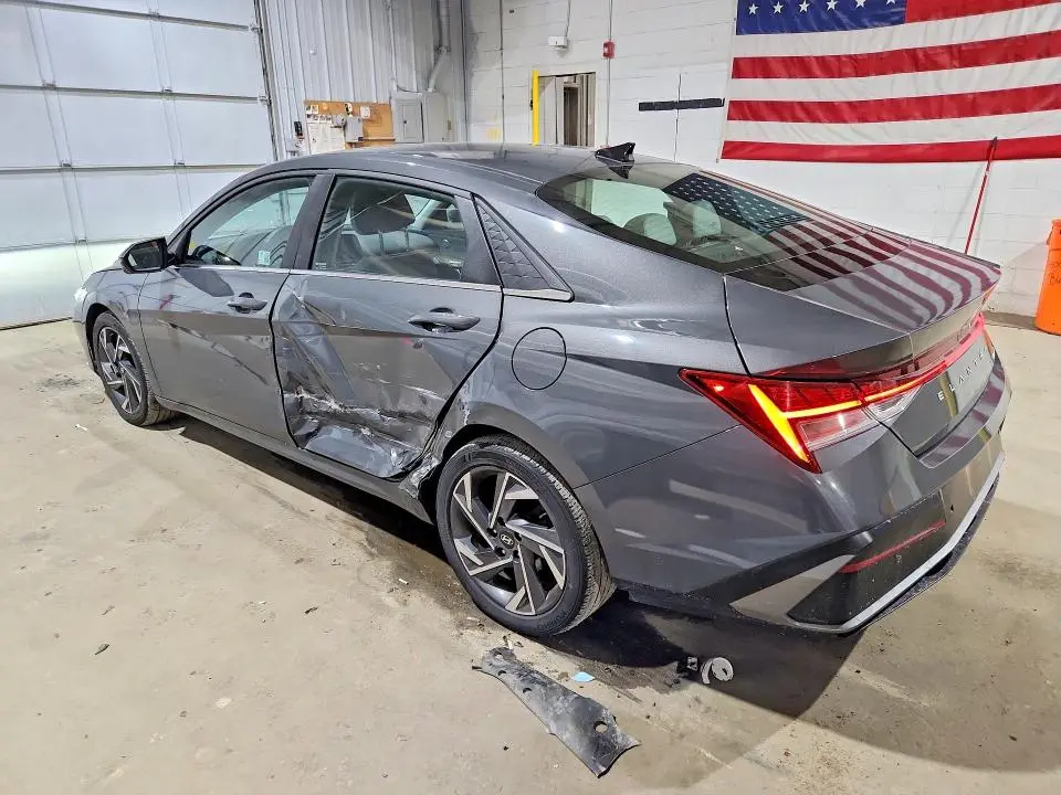 2024 HYUNDAI ELANTRA LIMITED  