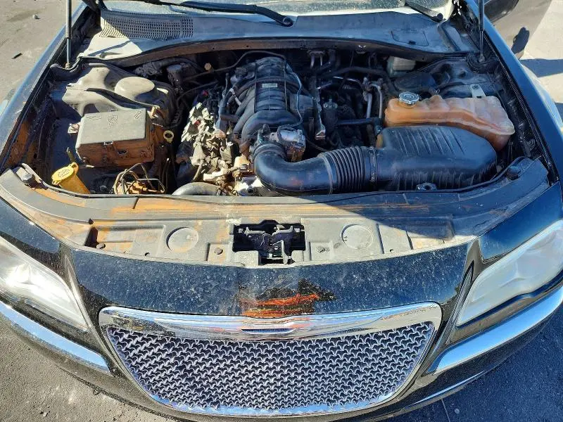 2013 CHRYSLER 300C   