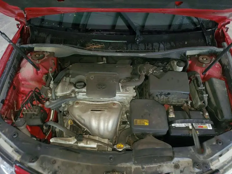 2014 TOYOTA CAMRY SE  