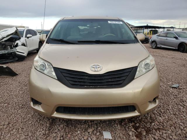 2011 TOYOTA SIENNA LE