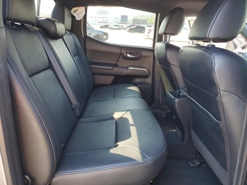 2018 TOYOTA TACOMA LIMITED  