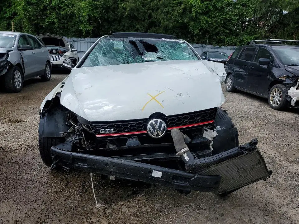 2017 VOLKSWAGEN GTI S  