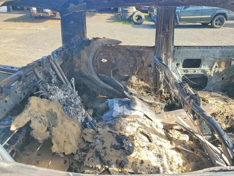 2017 TOYOTA TACOMA SR V6  