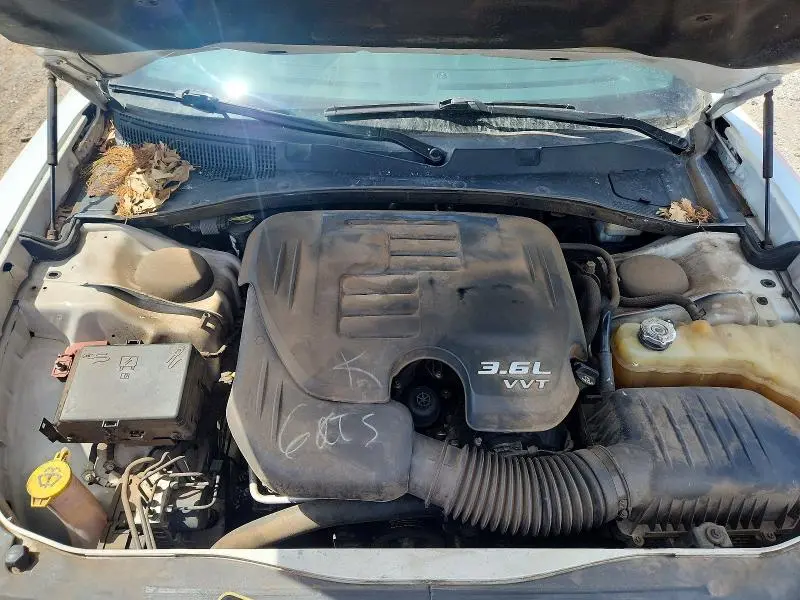 2014 DODGE CHARGER SE  