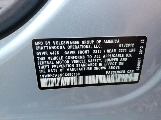 2012 VOLKSWAGEN PASSAT SE  