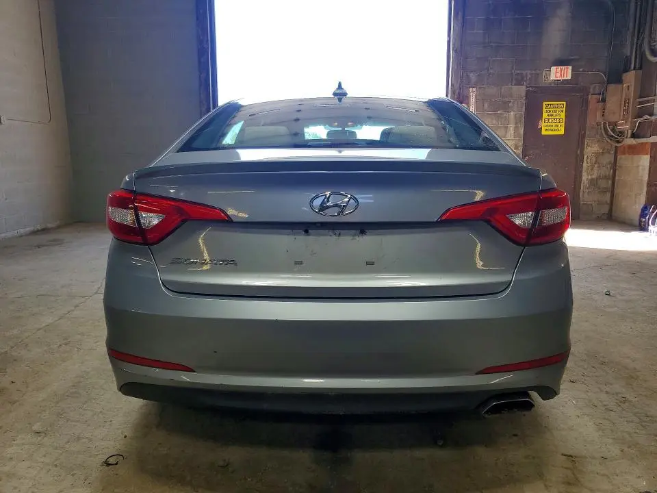 2016 HYUNDAI SONATA SE  