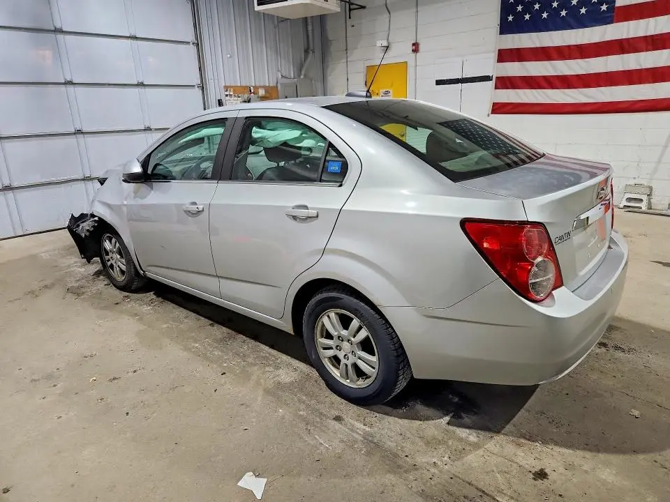 2015 CHEVROLET SONIC LT  