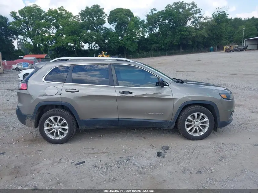 2019 JEEP CHEROKEE LATITUDE FWD