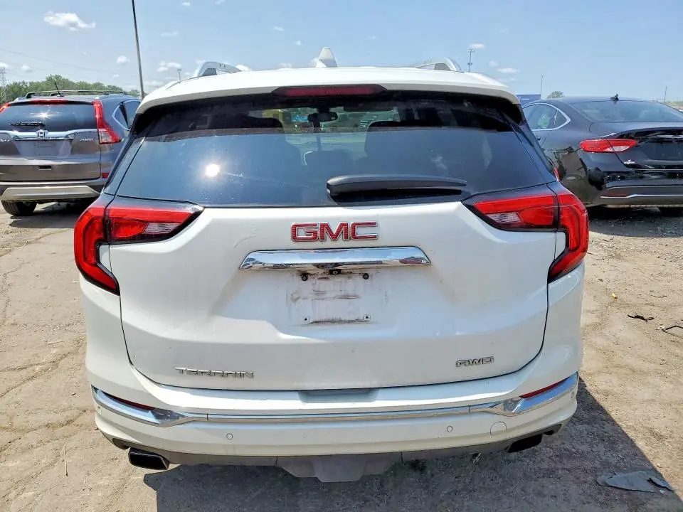 2020 GMC TERRAIN DENALI  