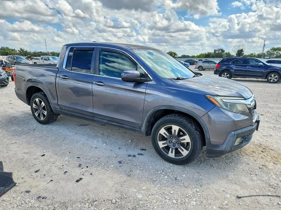 2017 HONDA RIDGELINE RTL  